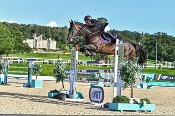 Mark Edwards soars to victory in the Al Shira’aa Bolesworth Young Horse Championships CSI2* Grand Prix